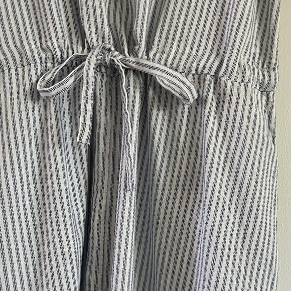 Nordstrom Rack Blue & White Striped Sleeveless Dress with Pockets Size Small S - Picture 4 of 6